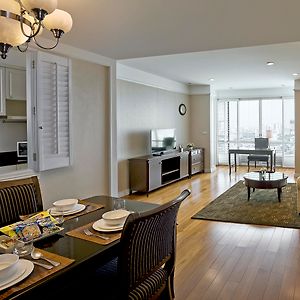 Executive Suite met Twee Slaapkamers en een King Size Bed